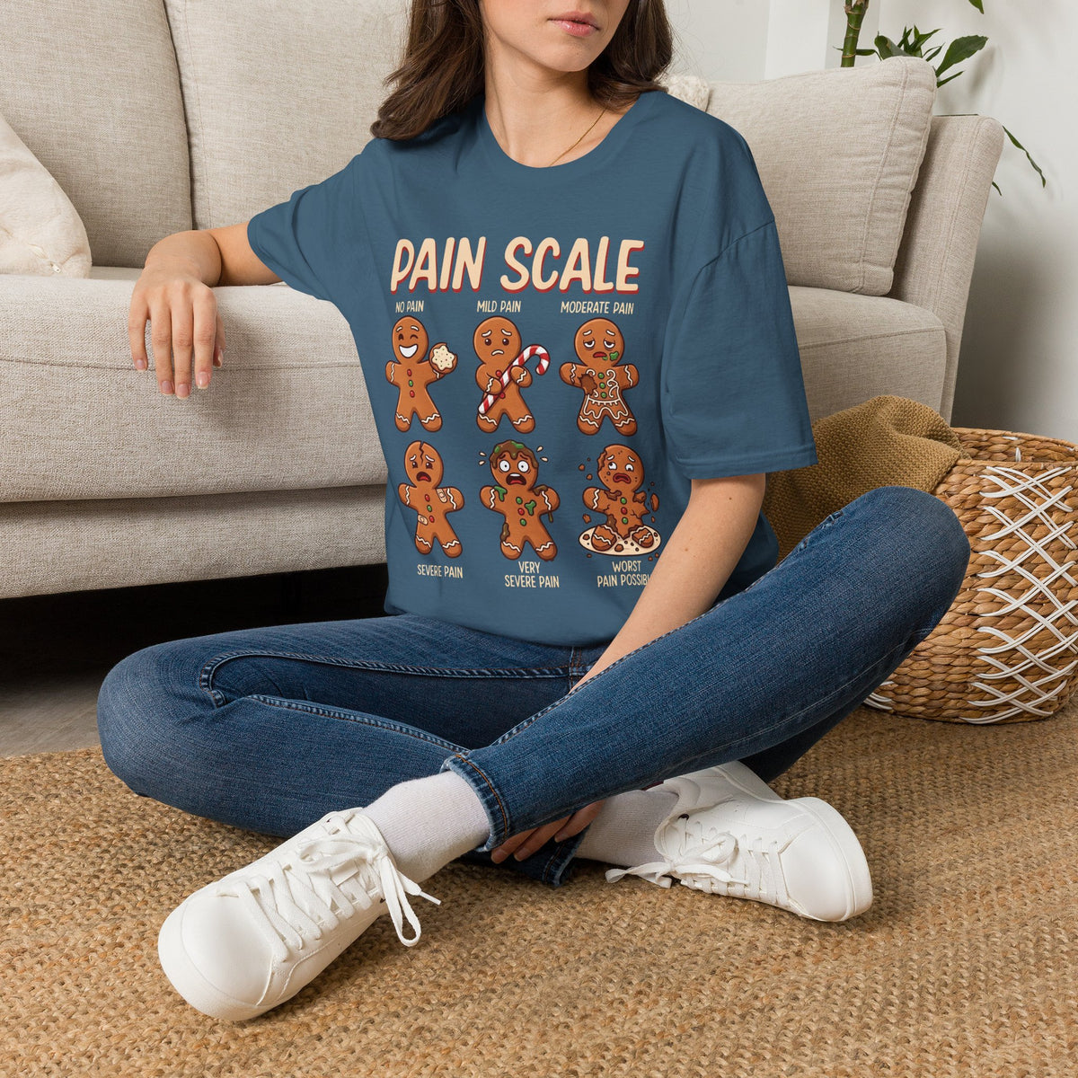 Pain Scale Gingerbread T-Shirt – Funny Holiday Pain Meter Tee for Bakers & Christmas Lovers