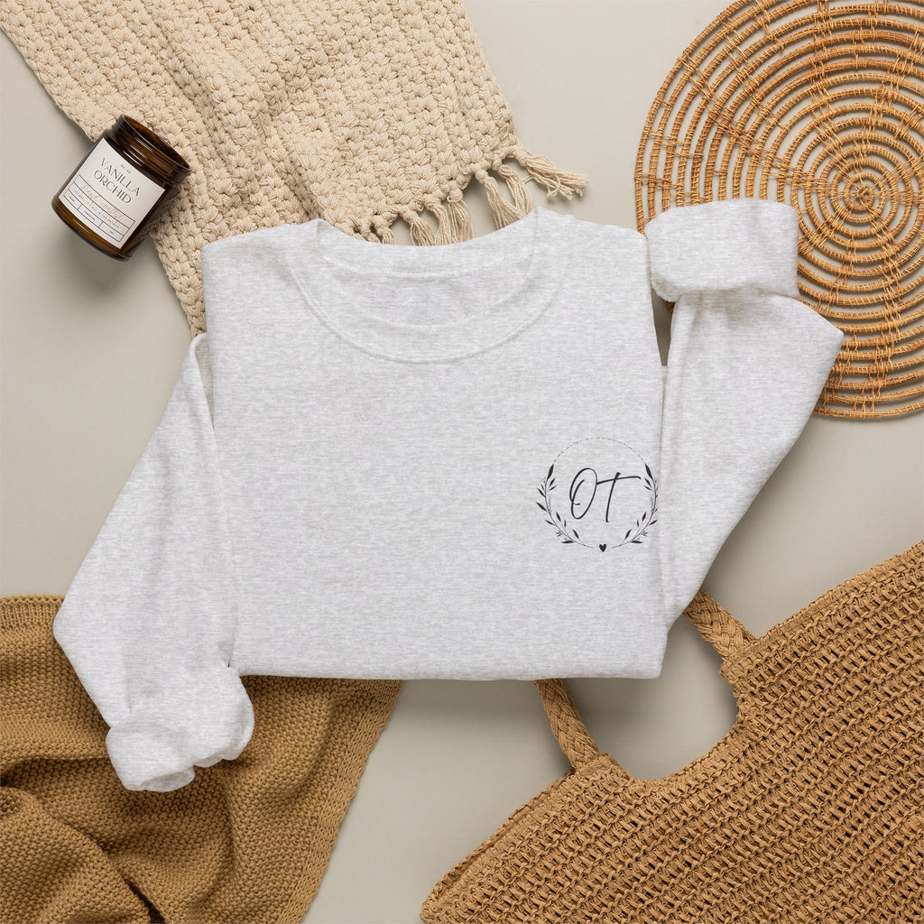 OT Crewneck left chest logo